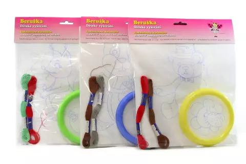 Vyšívání velké 3 obrázky + rámeček