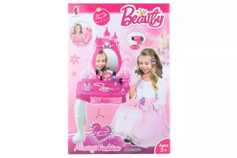 Toaletní stolek s doplňky