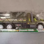 Vojenské auto s plachtou