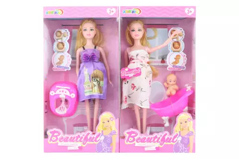 Panenka těhotná s doplňky