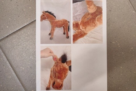 Plyš Kůň zvukový  nosnost 100 kg