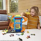 Hot Wheels City color shifters automyčka s otočným tunelem HTN80
